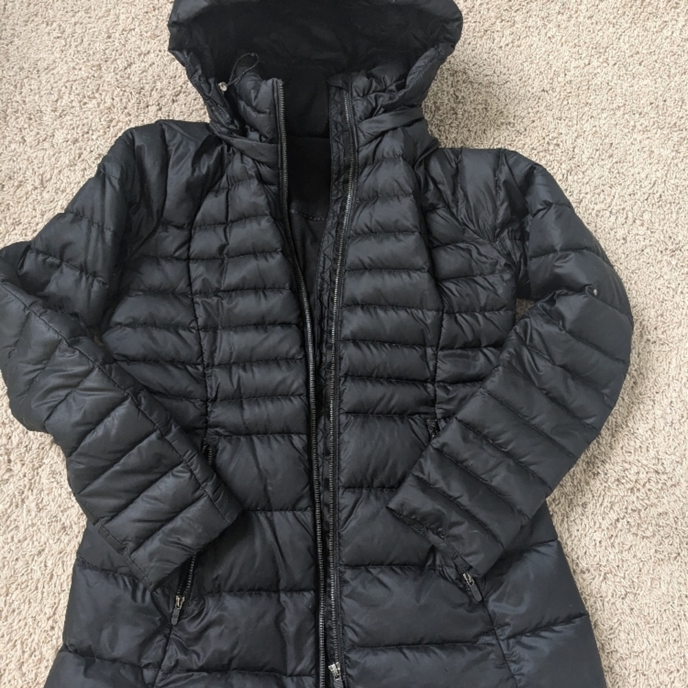Women's Black Puffer Jacket